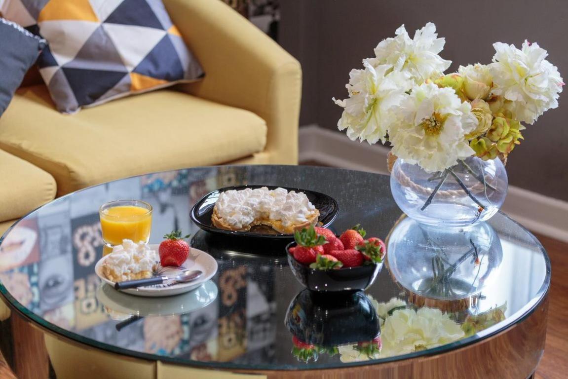 Gorgeous 3-Bed Flat, 15 Minutes To City Centre エディンバラ エクステリア 写真
