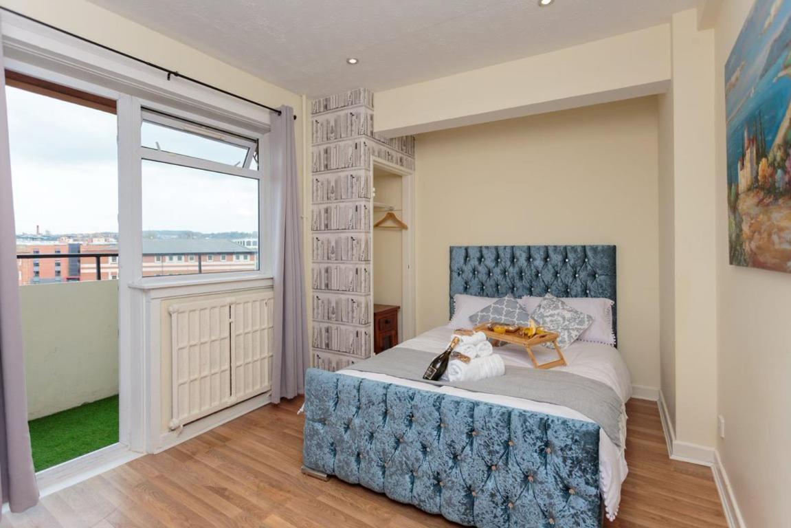 Gorgeous 3-Bed Flat, 15 Minutes To City Centre エディンバラ エクステリア 写真